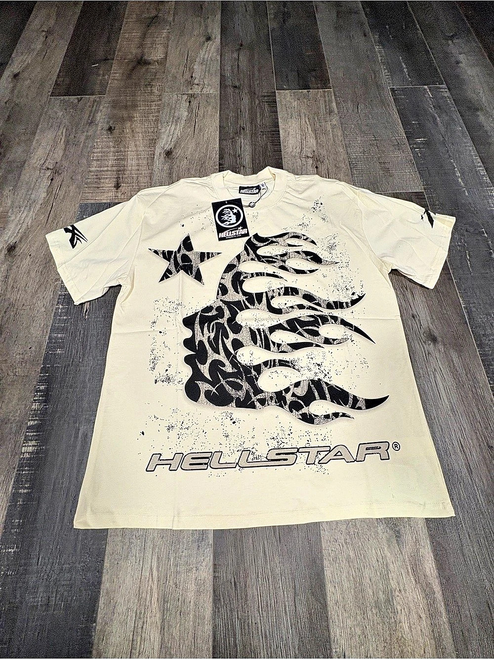 Hellstar Path to Paradise T-Shirt Graphic Tee Cream & Black